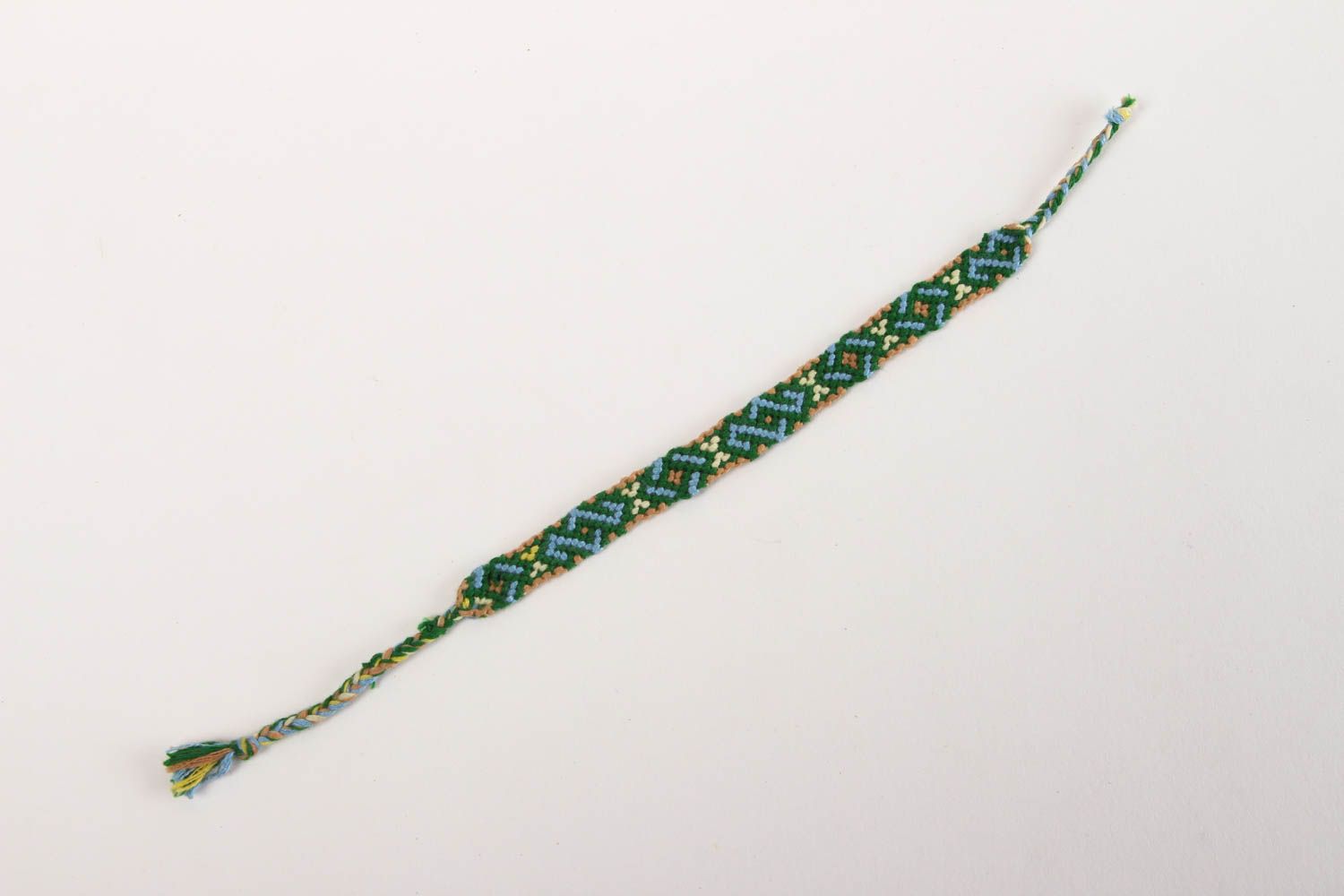 Браслет ручной работы вязаный аксессуар зеленый очень симпатичный модный браслет фото 3