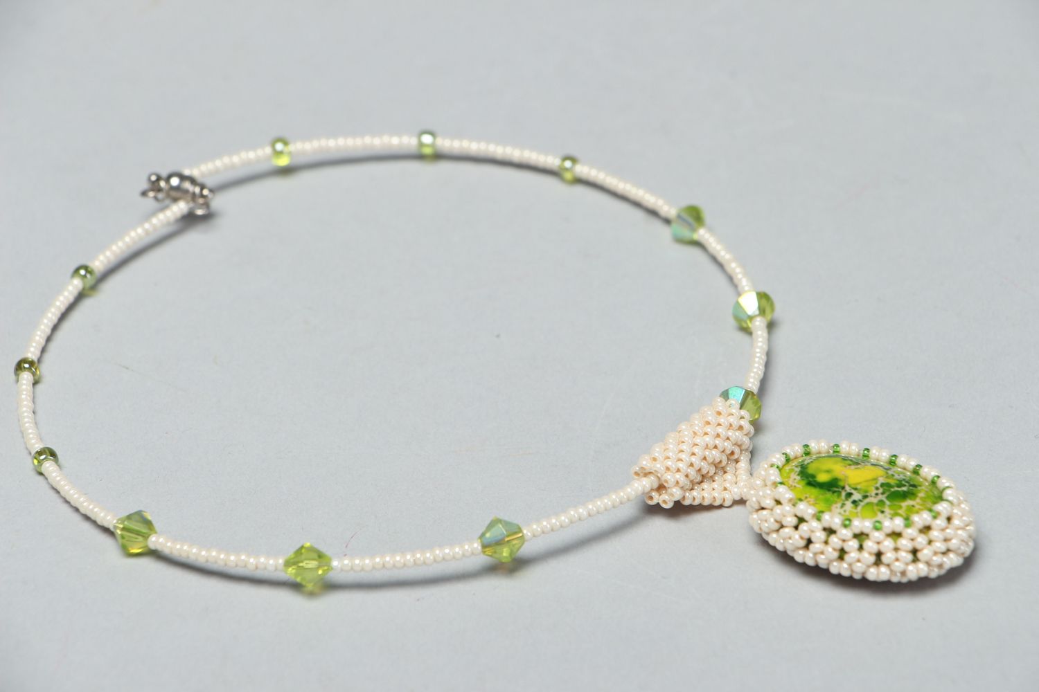Handmade beaded necklace with variscite photo 3