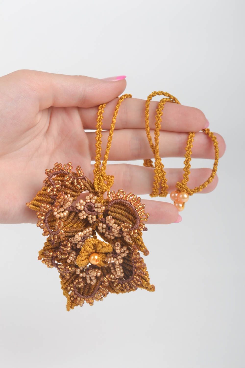 Украшения ручной работы кулон-цветок кулон на шею желтый красивый плетеный фото 5