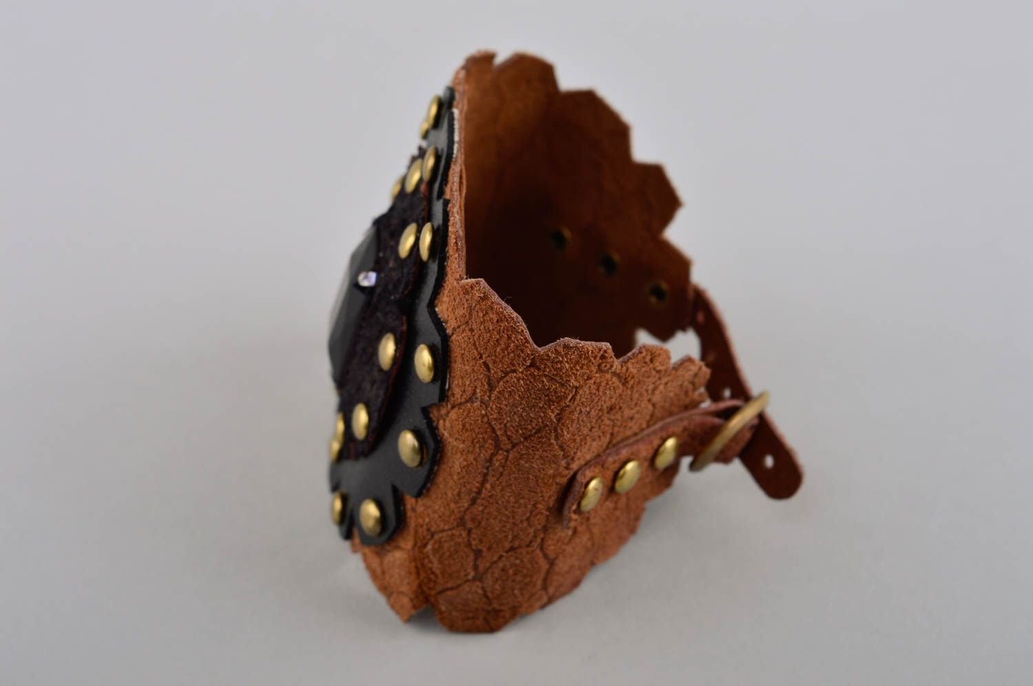 Bracelet cuir marron Bijou fait main large design de créateur Cadeau femme photo 3