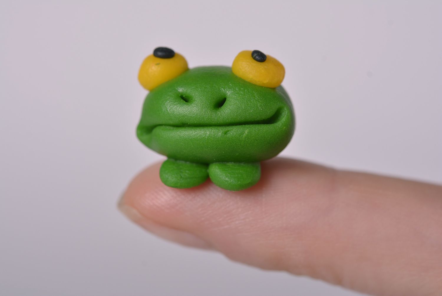 Set of handmade toys plastic figurine stylish polymer clay statuette frogs photo 4