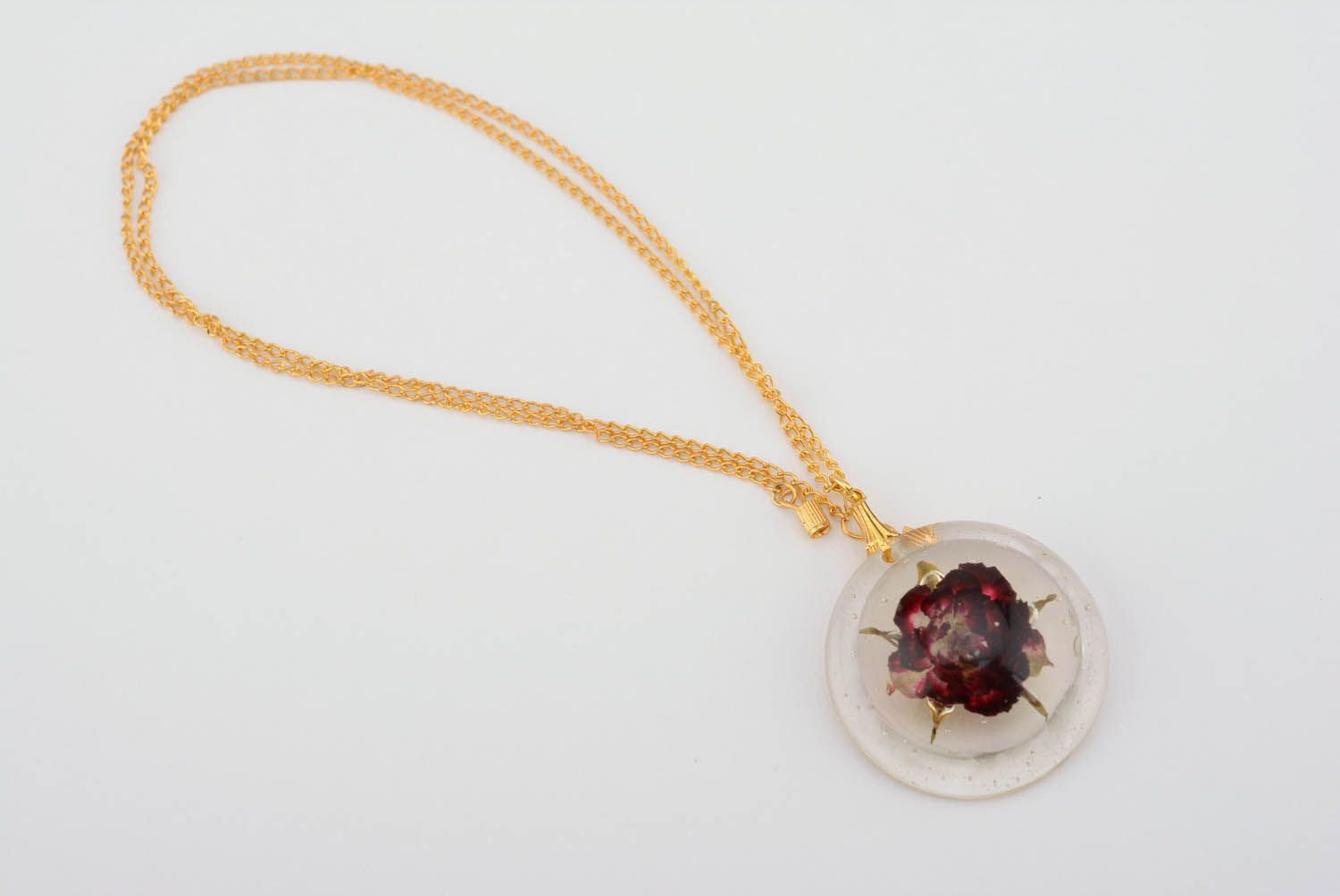 Round pendant with a chain Rose photo 5