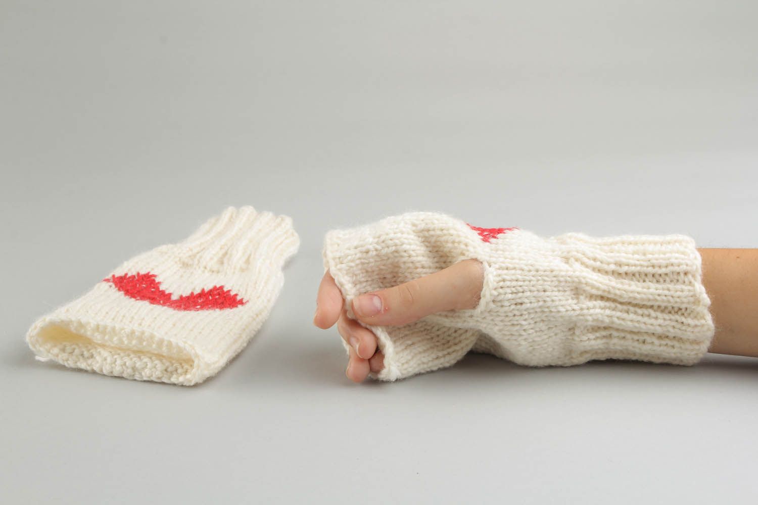 Semi mitenes tricotados com agulhas à mão de semi lã acessório de roupa  foto 2
