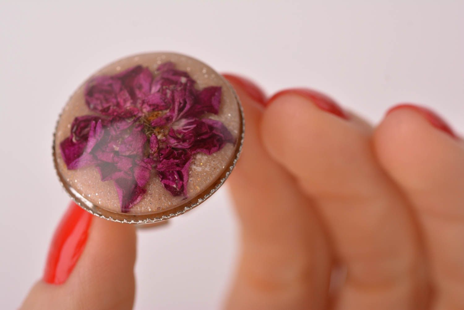 Handmade Blumen Ring im Epoxid Damen Modeschmuck Accessoire für Frauen zart foto 5