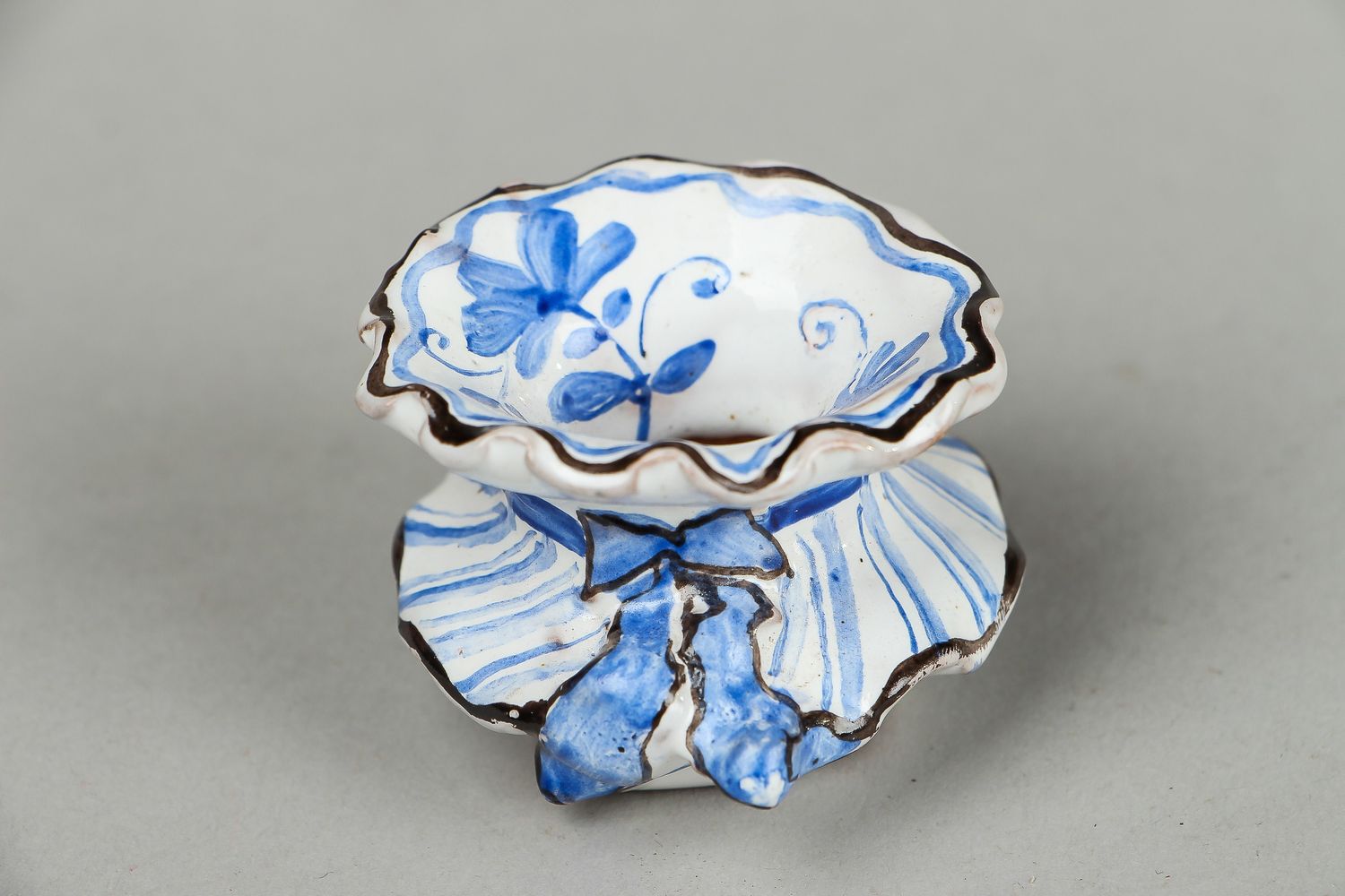 Petit vase en céramique décoratif bleu blanc photo 2
