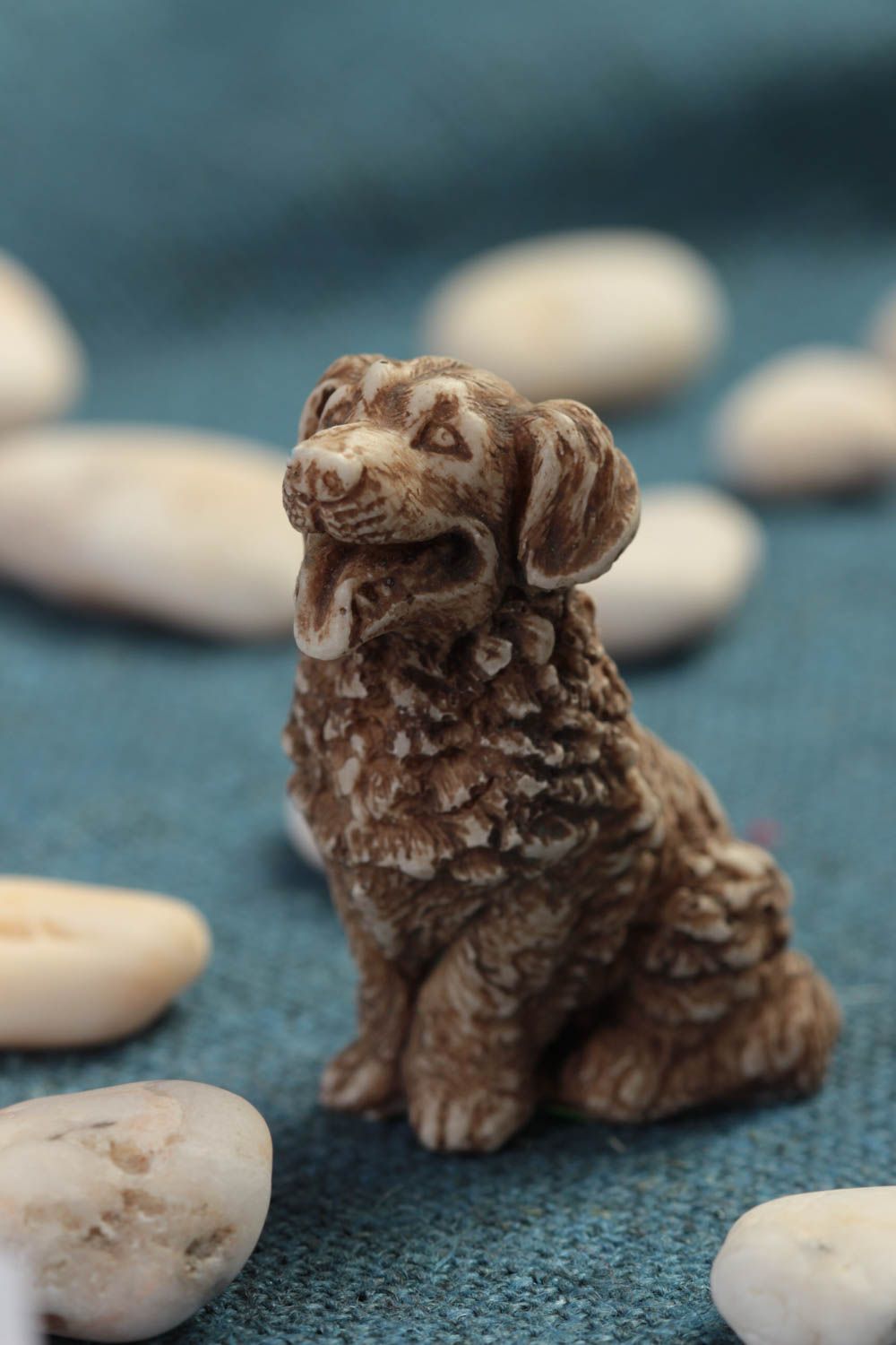 Figurine chien fait main Déco intérieur poudre marbre résine Cadeau original photo 1