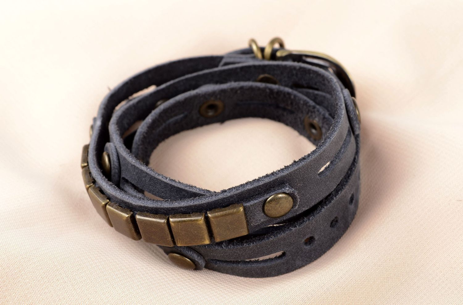 Bracelet en cuir gris Bijou fait main unisexe avec métal Cadeau original photo 5