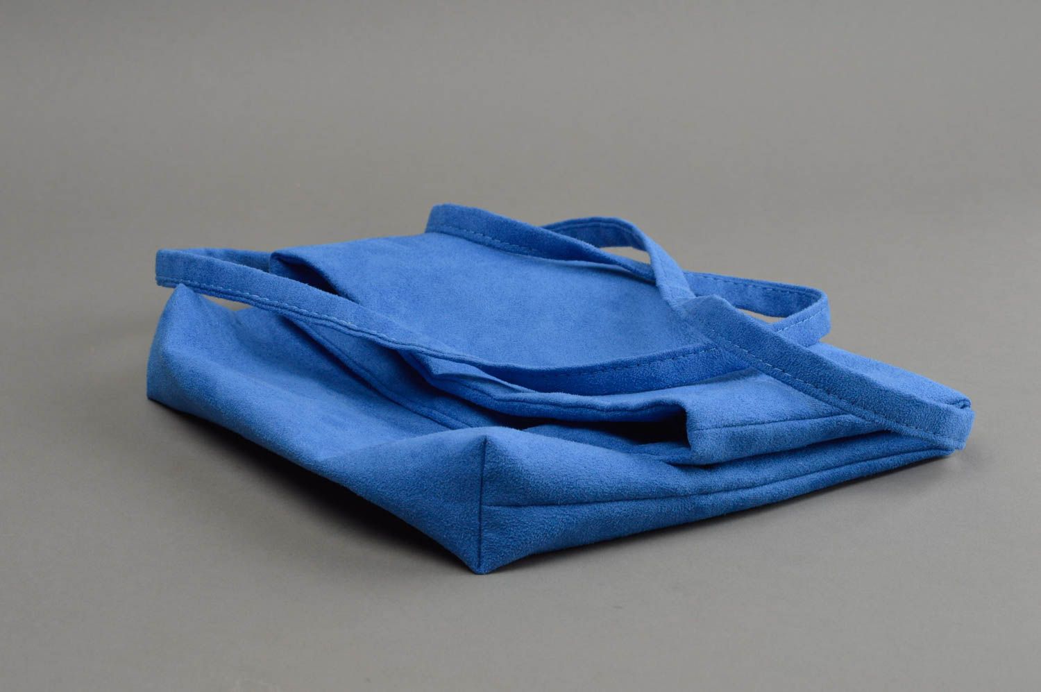 Originelle blaue Tasche handmade aus künstlichem Wildleder und Baumwolle  foto 2