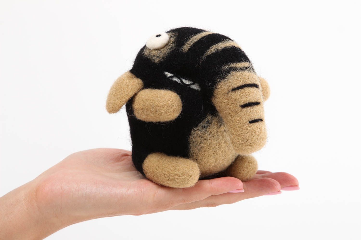 Handmade Spielzeug Elefant gefilzt Designer Geschenk Geschenkidee für Kinder foto 5