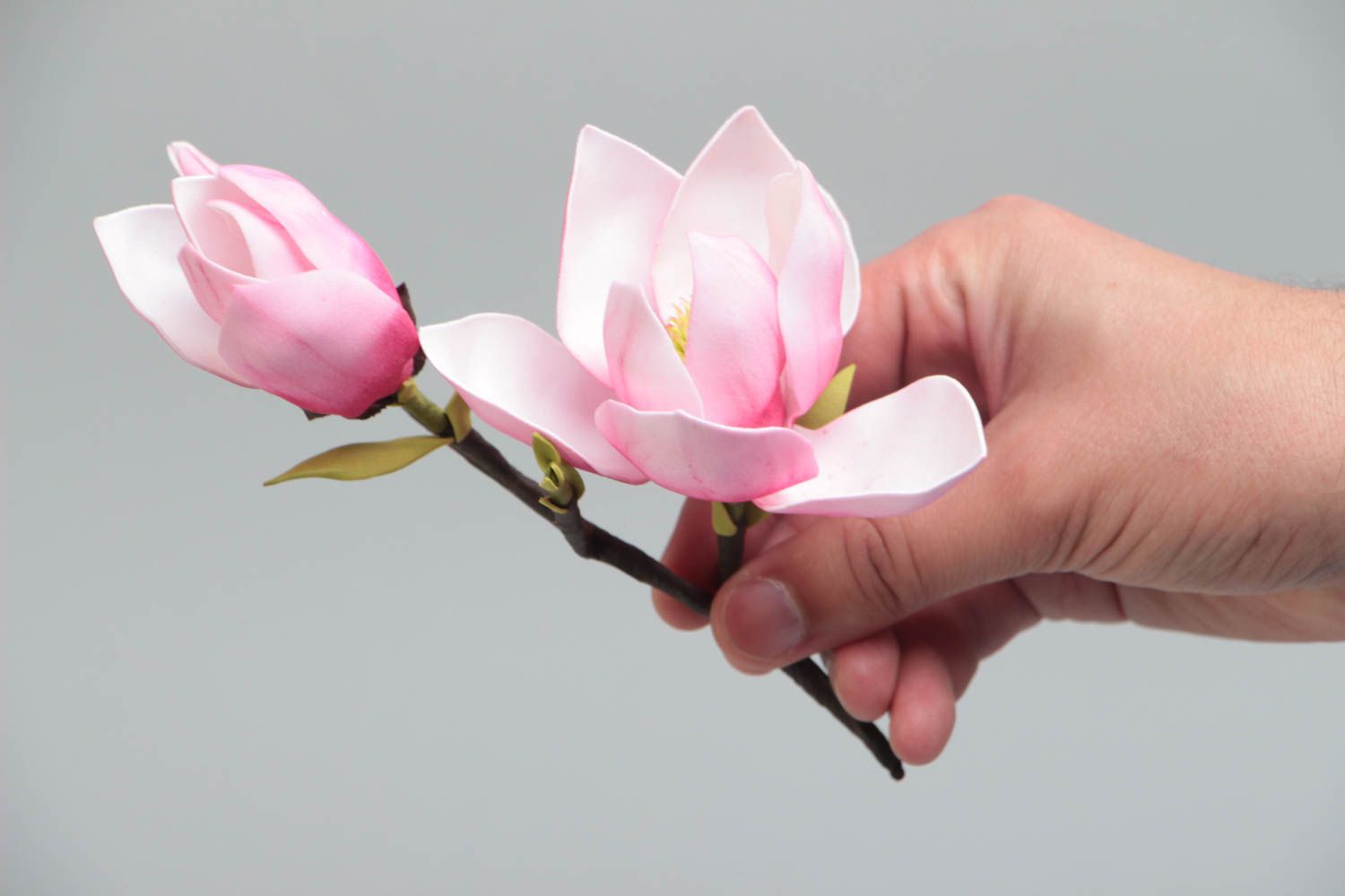 Fleur artificielle décorative belle en foamiran faite main Magnolia rose photo 5