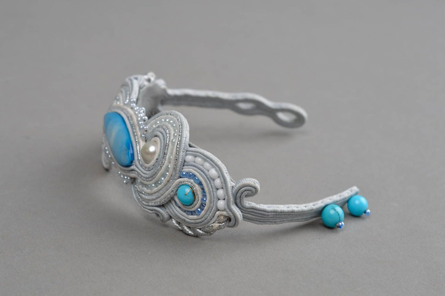 Prachtvolles originelles Armband handmade in Soutache Technik grau blau  foto 3