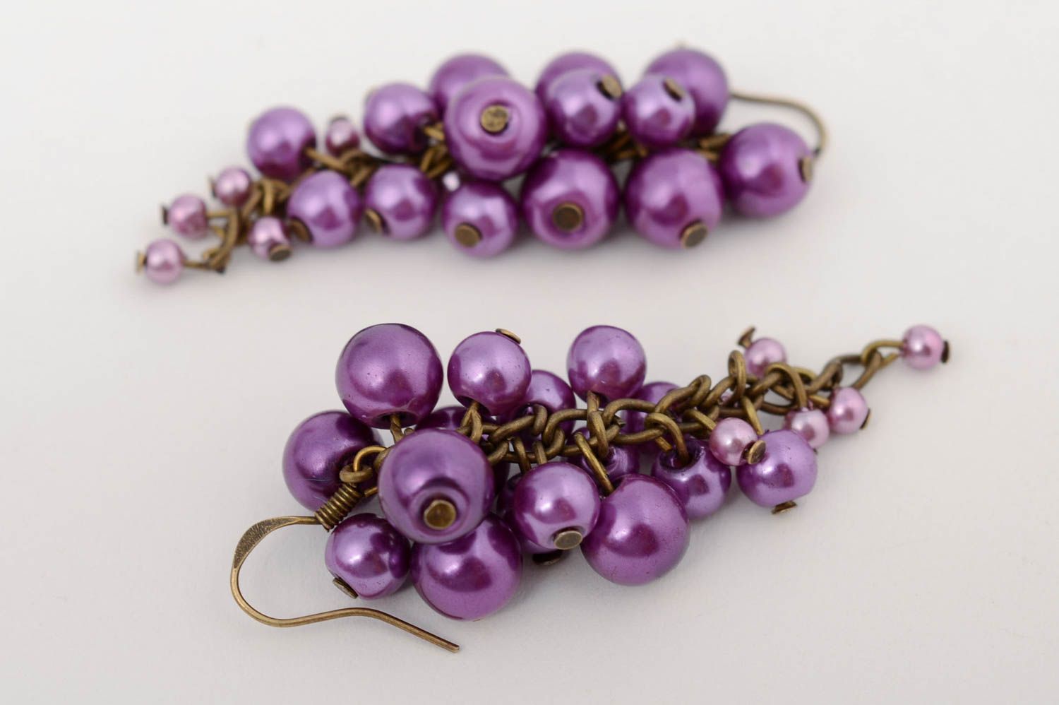 Handmade violet festive dangle earrings with ceramic pearl beads on metal chain photo 5