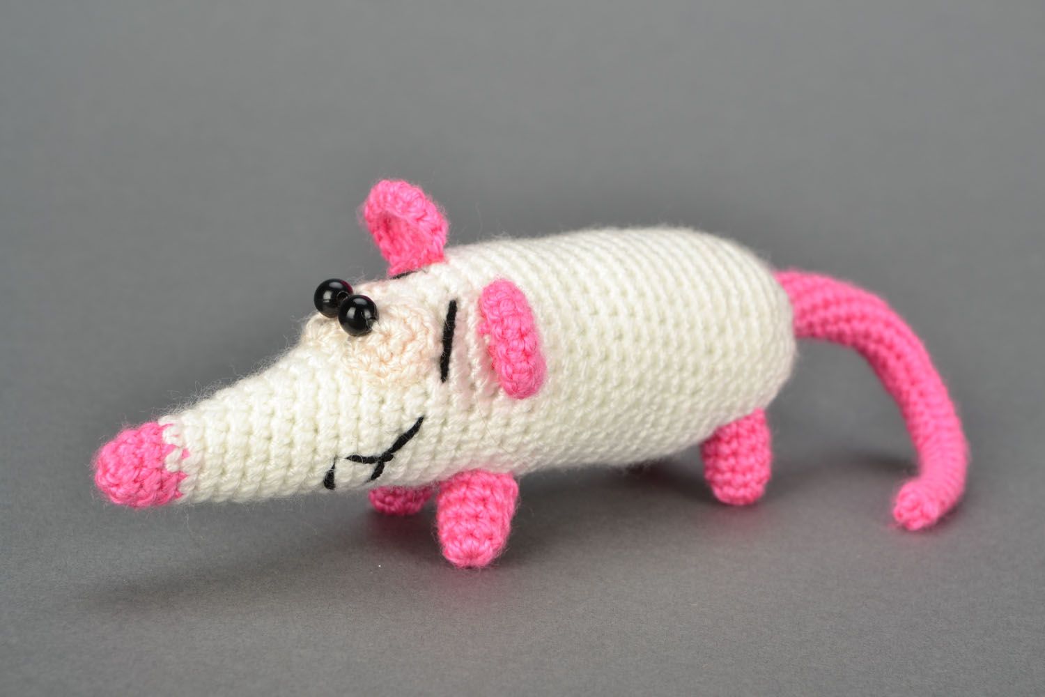 Jouet tricoté au crochet Rat blanc  photo 1
