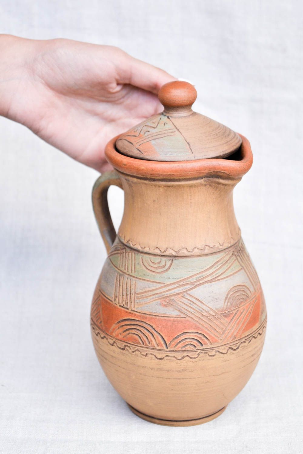 Глиняный кувшин ручной работы посуда из керамики емкость для питья с крышкой фото 2