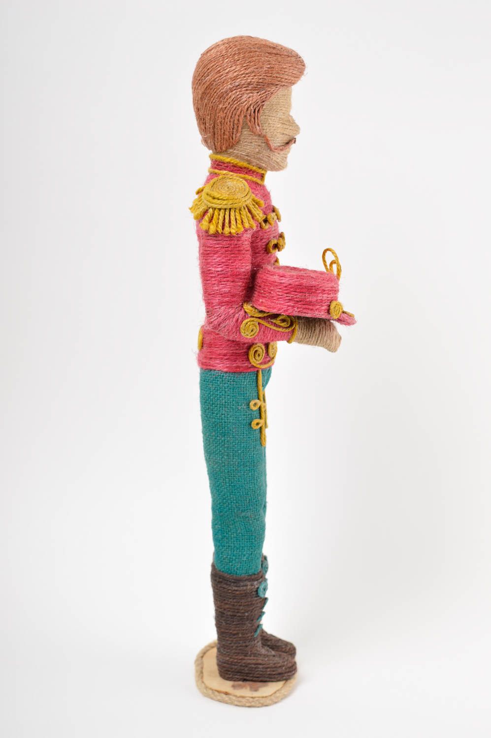 Кукла ручной работы декор для дома кукла из шпагата статуэтка фигурка Гусар фото 4