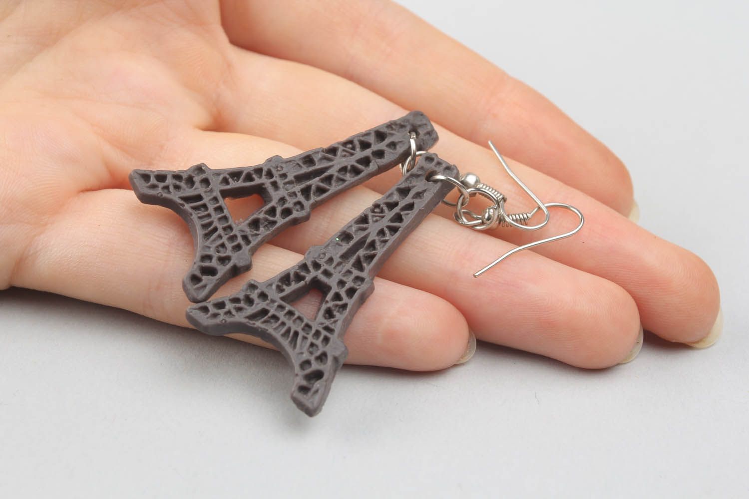 Earrings made ​​of polymer clay Eiffel Tower photo 1