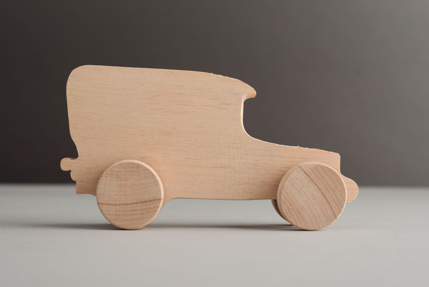 Wooden blank toy Car photo 1