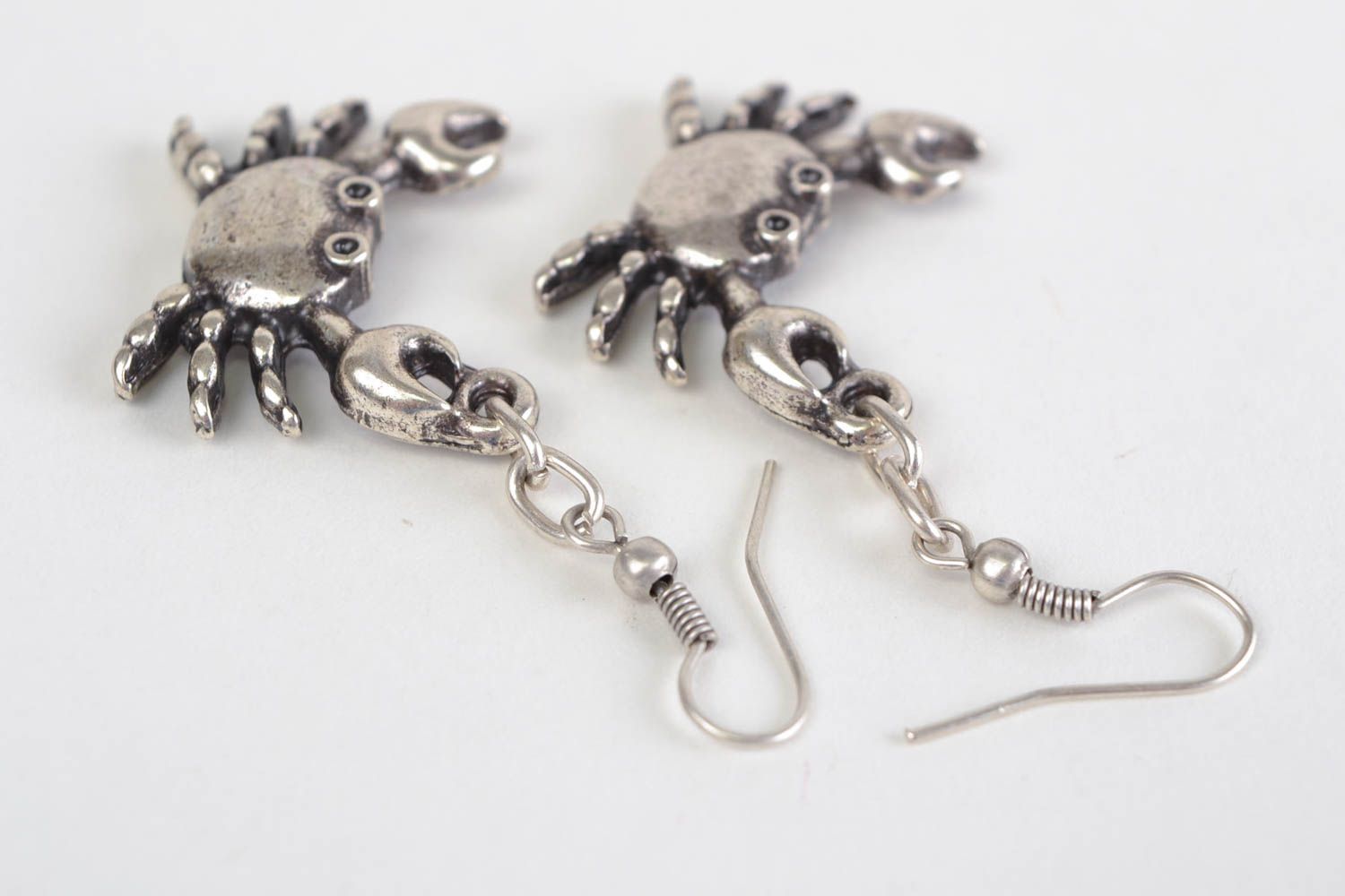 Small stylish handmade designer metal earrings in the shape of crabs photo 3