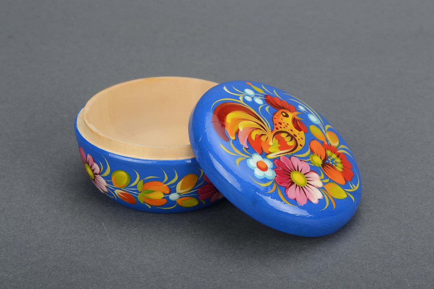 Wooden round jewelry box Rooster photo 2
