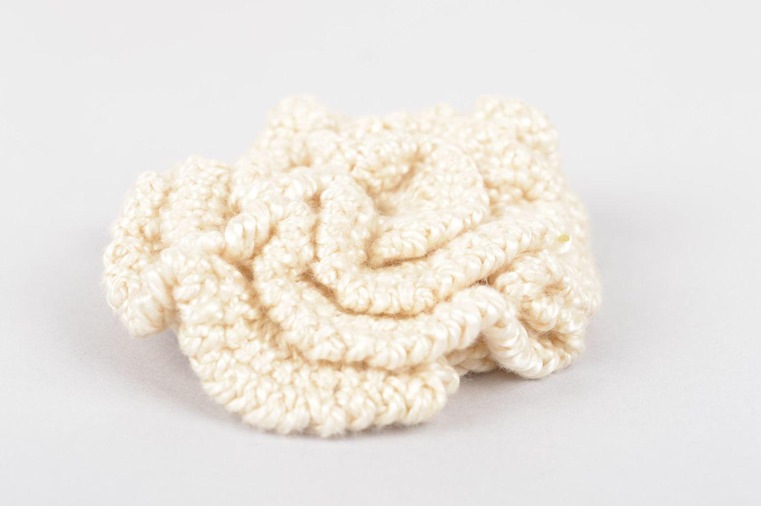 Handmade crocheted cute flower designer blank for creativity unusual fittings photo 4