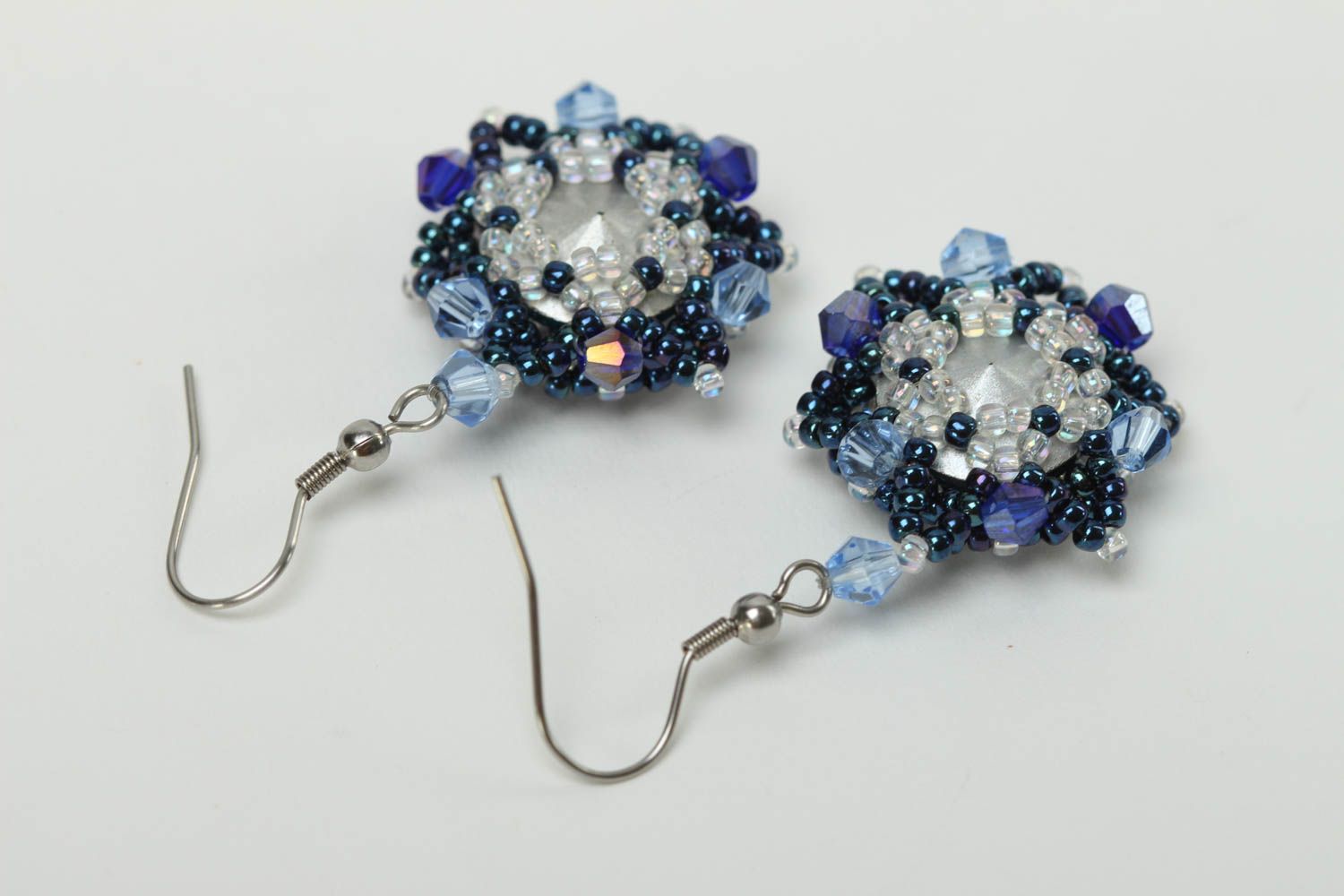 Handmade stylish earrings beaded interesting jewelry cute unusual jewelry photo 4