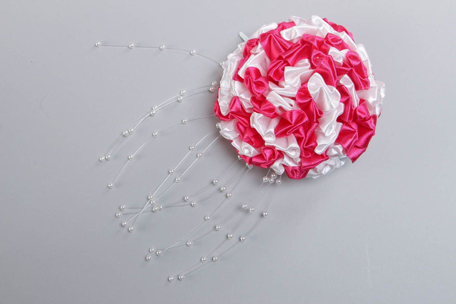 Handmade decorative hair clip with red and white satin ribbon kanzashi flower photo 2