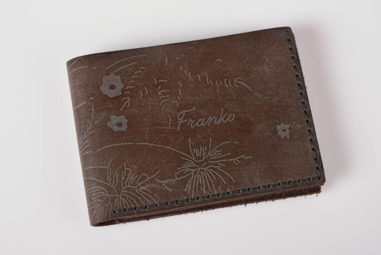 Портмоне кожаное кошелек ручной работы портмоне необычное с гравировкой фото 1