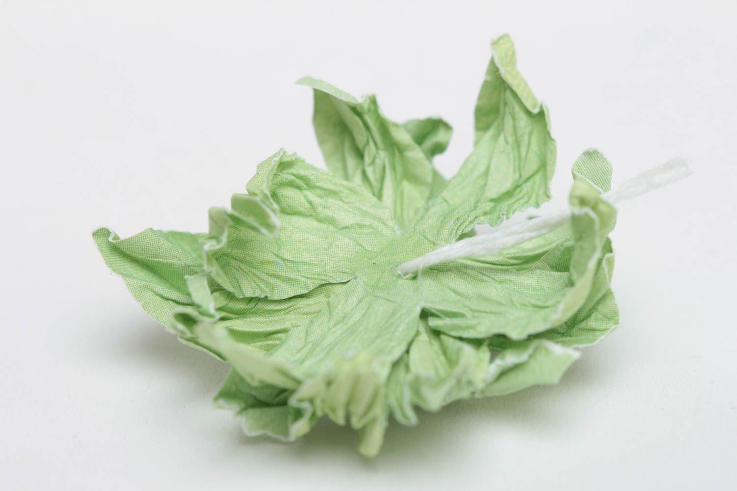 Handmade dekorative Blume aus Papier in Grün für Scrapbooking Gewerke schön foto 4