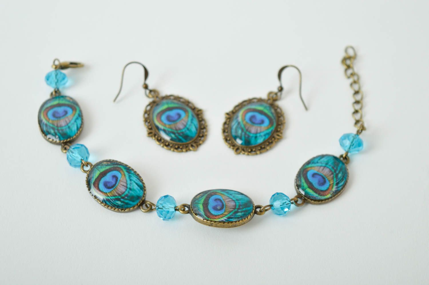 Handmade jewelry set designer earrings wrist bracelet fashion accessories photo 3