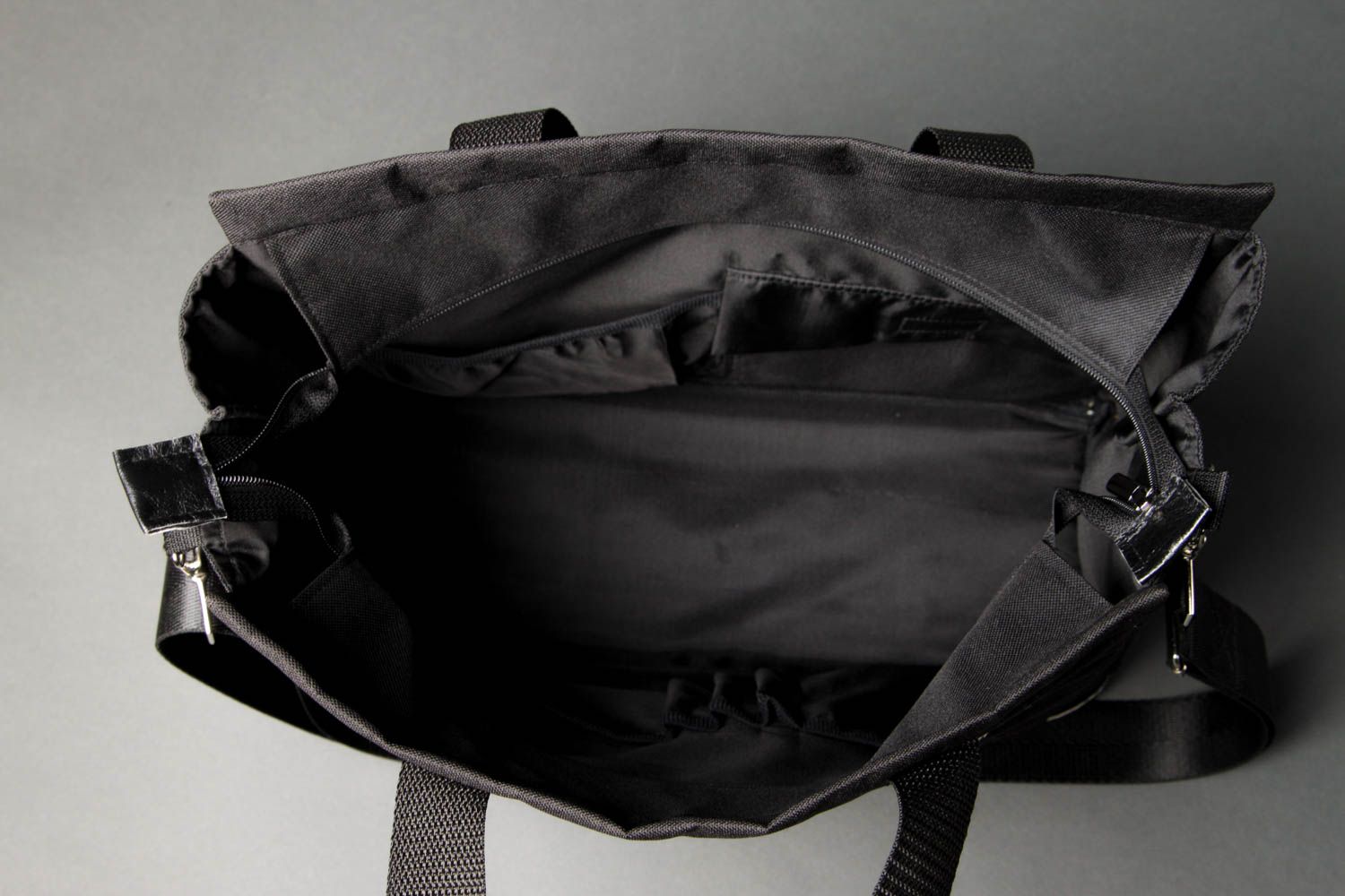 Сумка ручной работы женская сумка авторская тканевая сумка черная красивая фото 4
