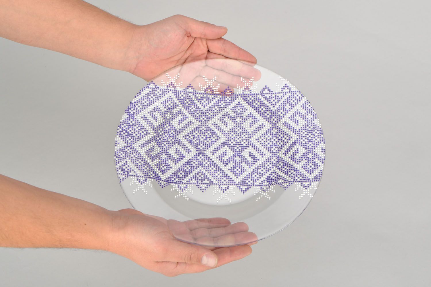 Стеклянная тарелка с орнаментом Фиолетовая фото 2