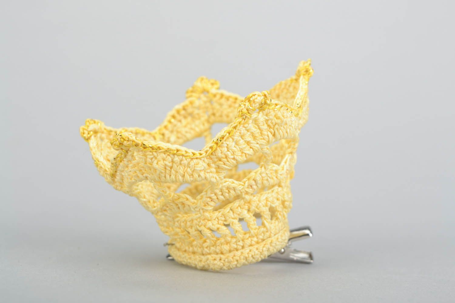 Barrette cheveux originale tricotée au crochet jaune photo 3