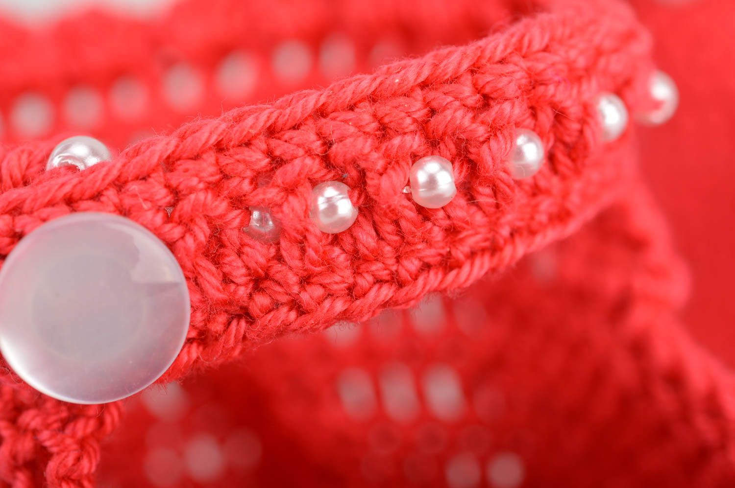 Schöne originelle knuddelige rote gehäkelte Babyschuhe aus Baumwolle für Mädchen foto 4