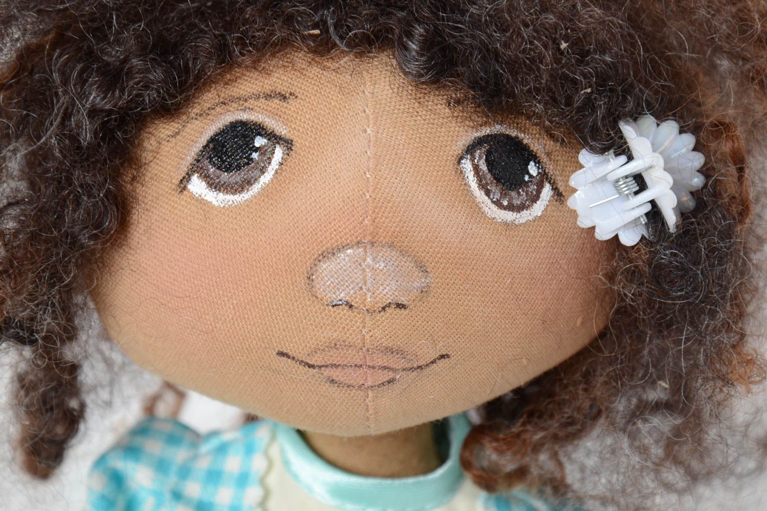 Тканевая мягкая игрушка ручной работы кукла ароматизированная кофе и ванилью фото 5