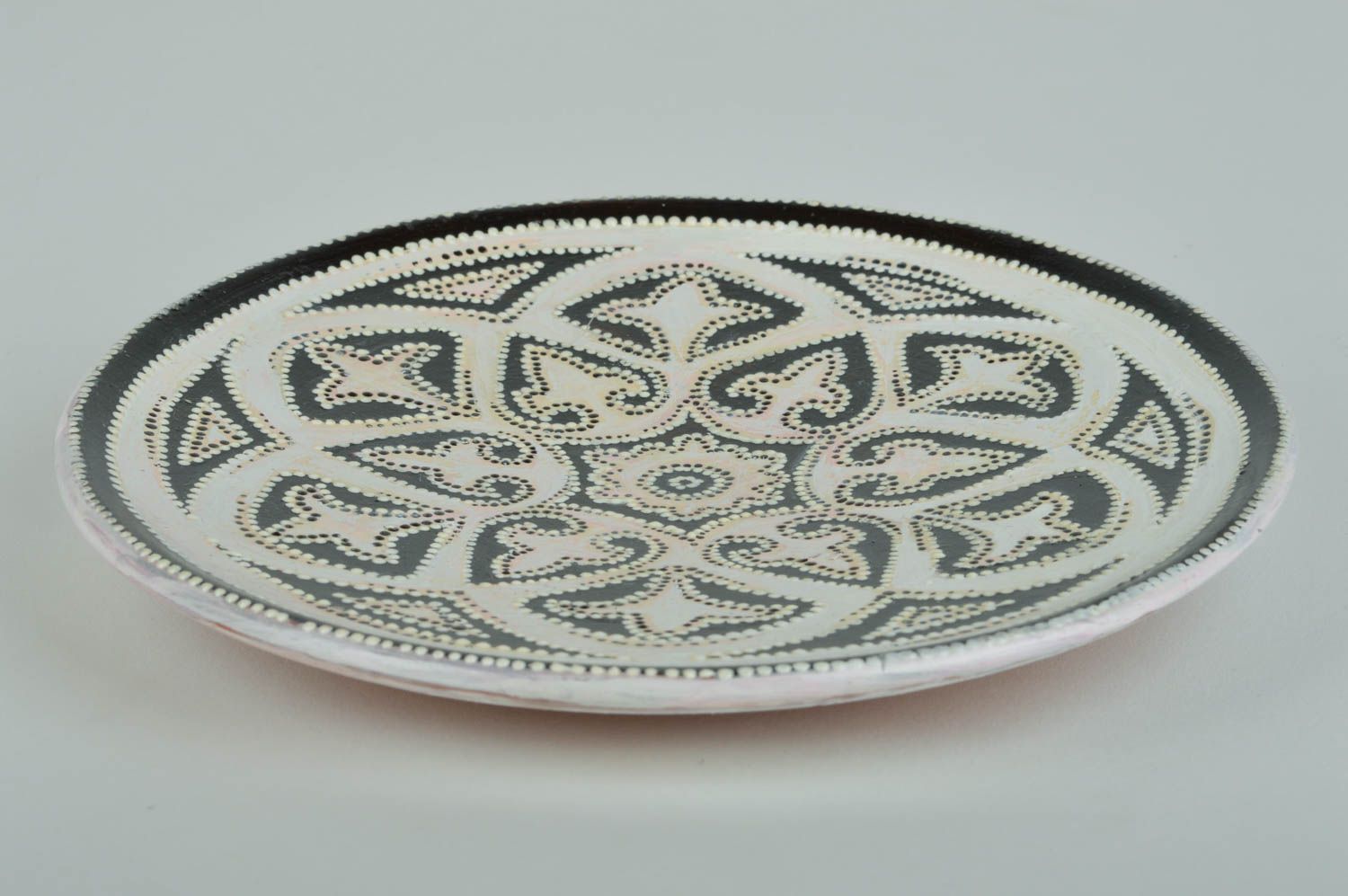 Декоративная керамическая тарелка на стену авторский дизайн с росписью хенд мейд фото 3