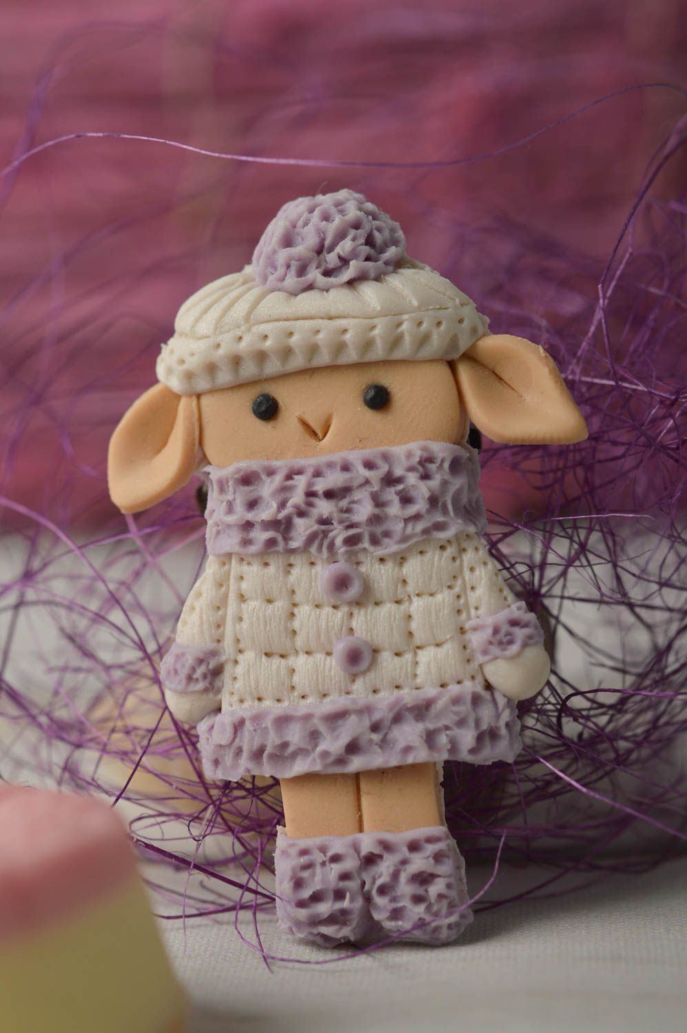 Broche hecho a mano en forma de ovejita regalo personalizado accesorio de moda foto 2