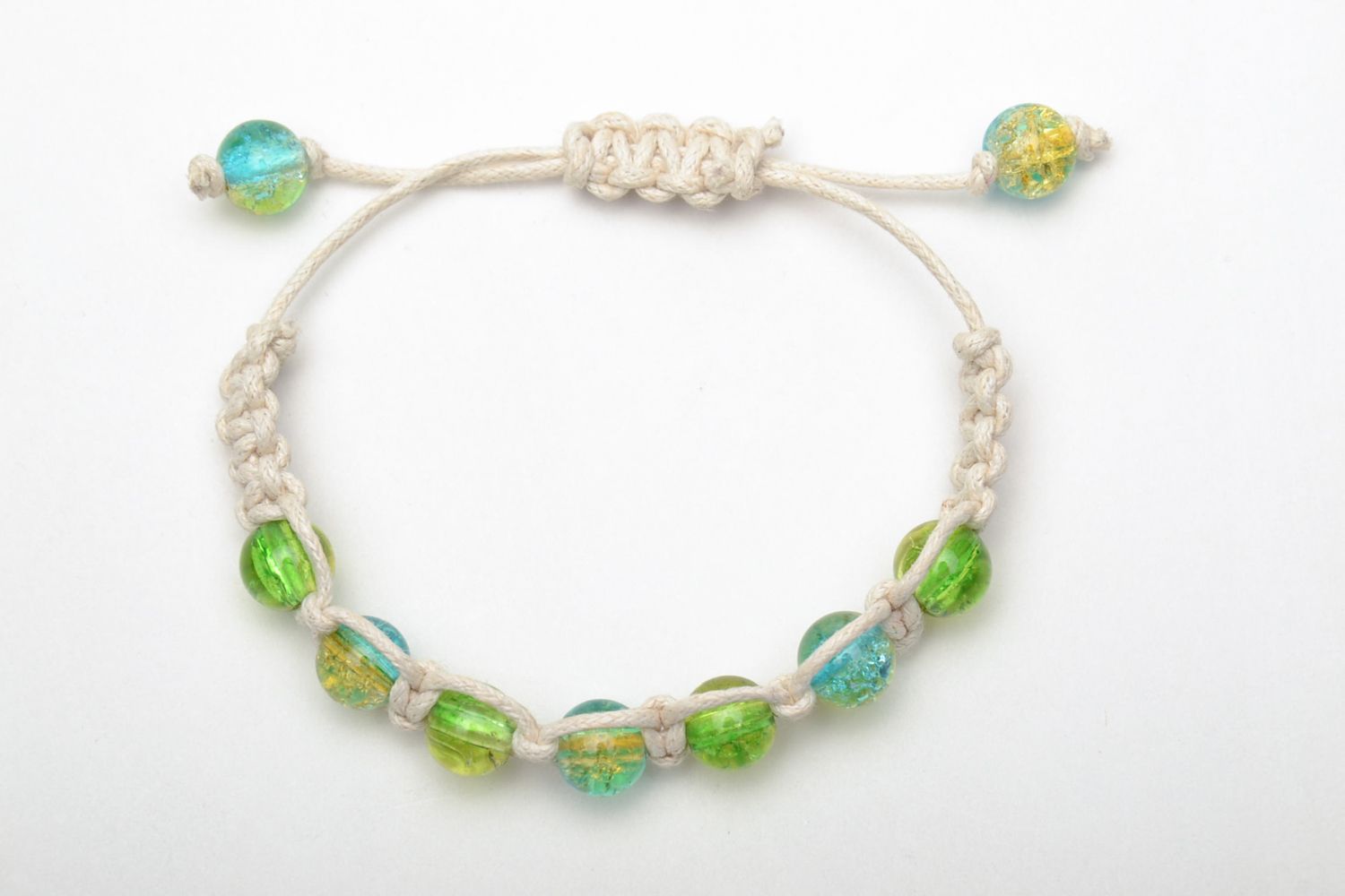 Casual bracelet with glass beads photo 2