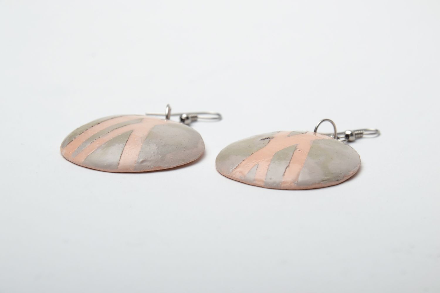 Tender round ceramic earrings photo 3