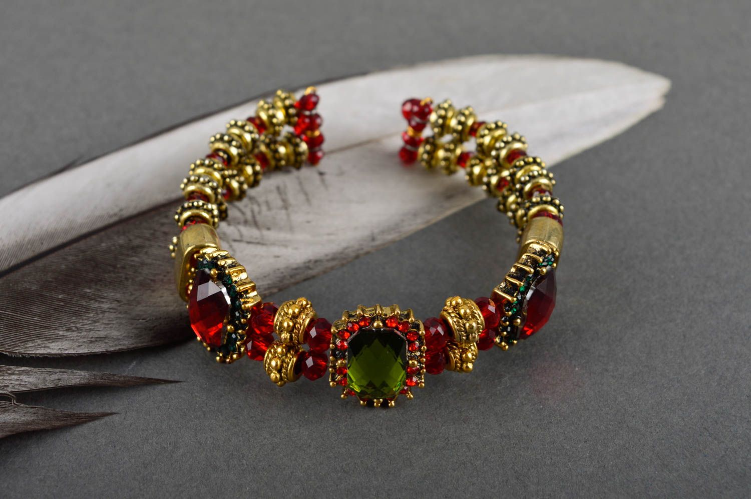 Designer stylish crystal bracelet unique handmade bijouterie accessories  photo 1