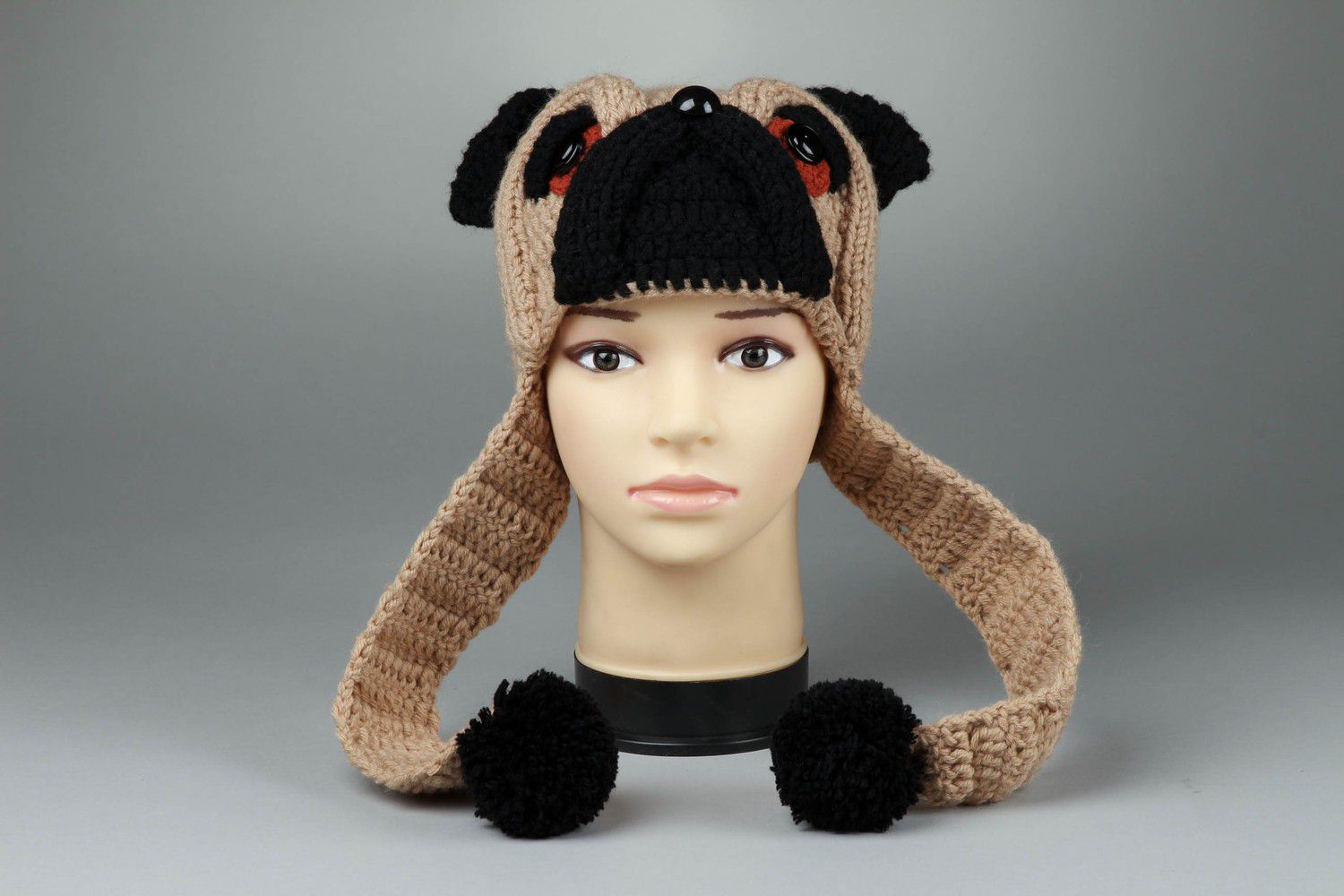 Knitted hat Pug photo 1