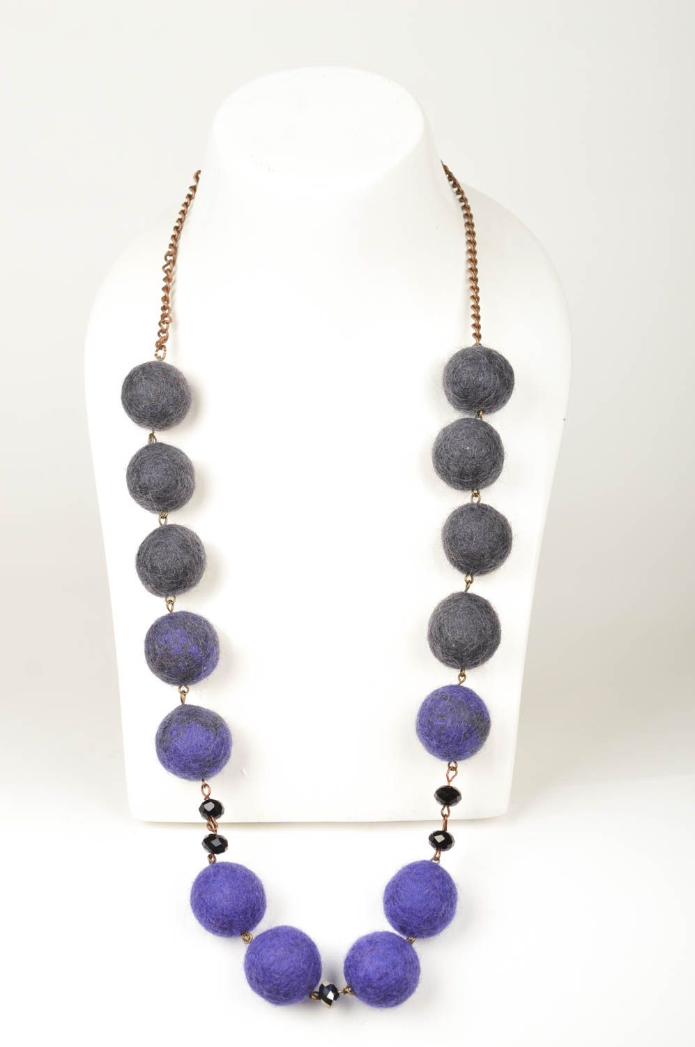 Handmade Damen Collier massive Halskette aus Wolle in Blau Accessoire für Frauen foto 1