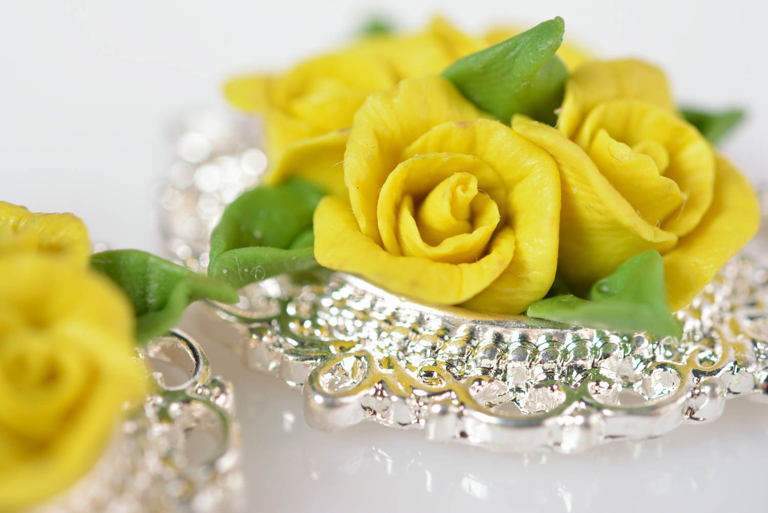 Gelbe Blumen Ohrringe handmade Accessoire für Frauen originelles Geschenk foto 4