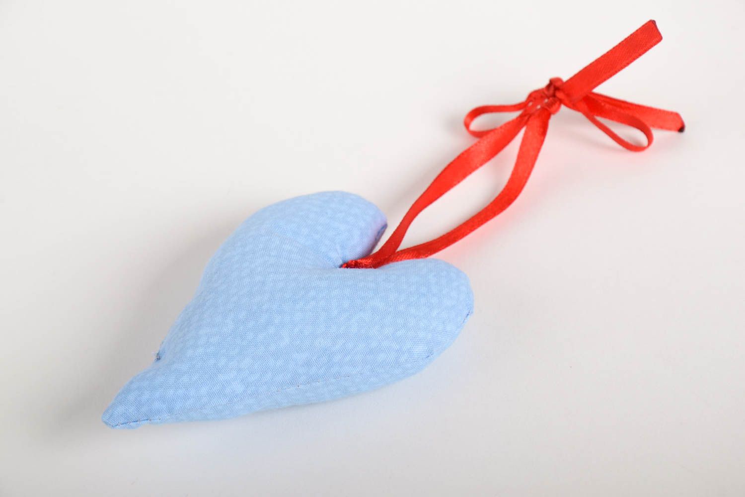Мягкая игрушка ручной работы сердечко декор для дома мягкая подвеска из ткани фото 3
