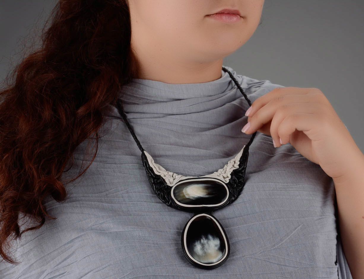 Necklace Made of Horn and Leather photo 4