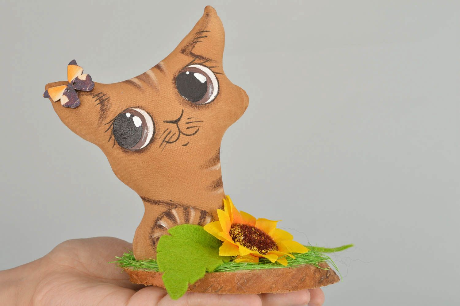 Ароматизированная игрушка котик из хлопка пахнущий ванилью коричневый хэнд мэйд фото 3