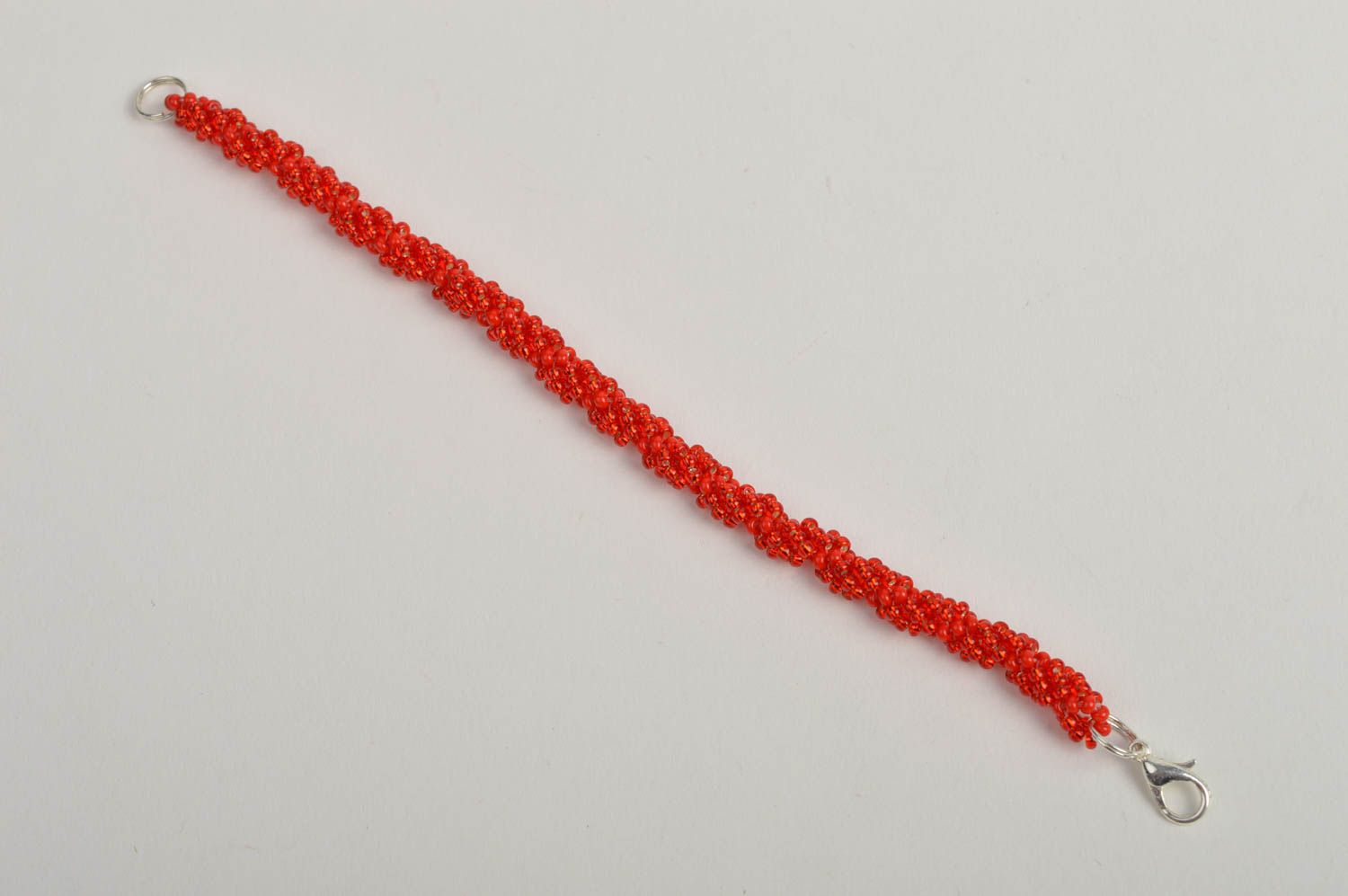 Bracelet en perles de rocaille Bijou fait main rouge Cadeau pour femme photo 3