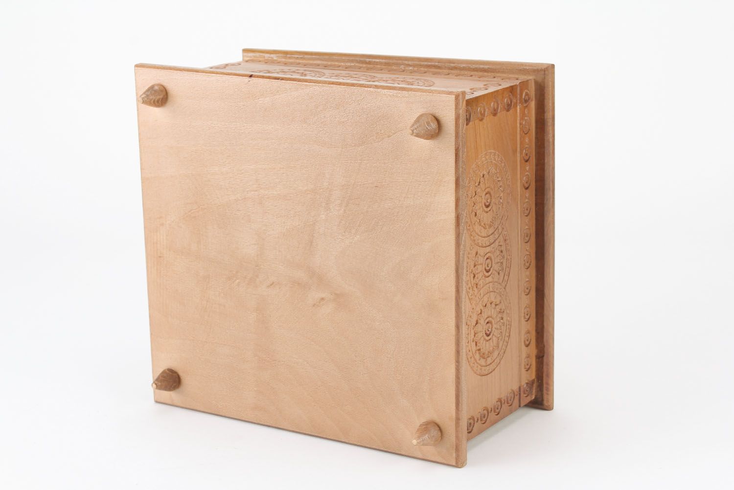 Caja de madera cuadrada foto 4