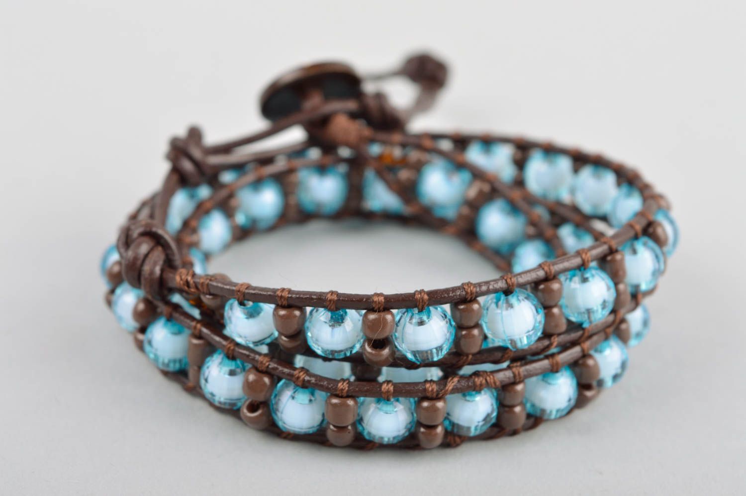 Bracelet perles rocaille Bijou fait main bleu brun 3 tours Accessoire femme photo 2