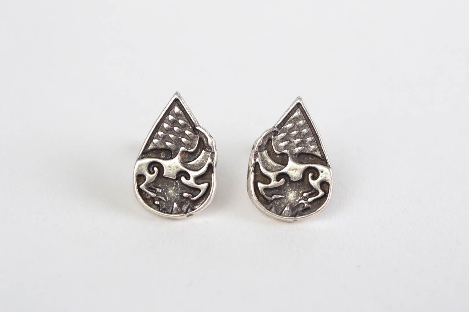 Handmade small drop shaped stud earrings cast of zinc aluminum copper alloy photo 2