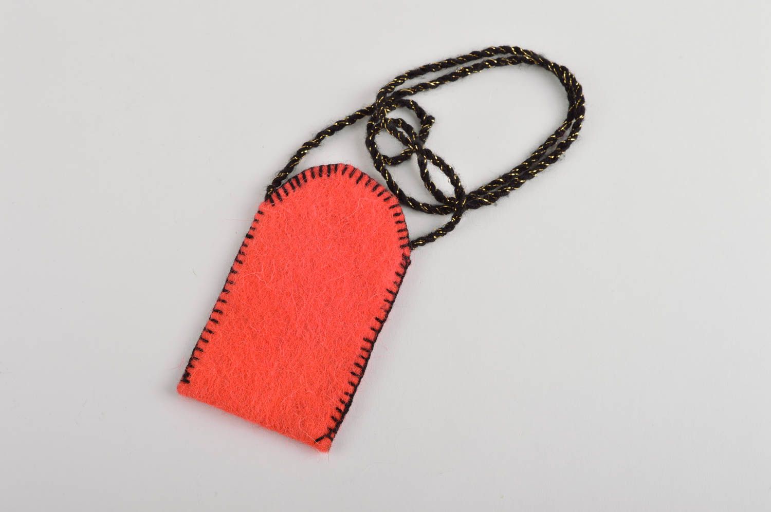 Étui portable fait main Accessoire portable laine feutrée cordon Cadeau original photo 3